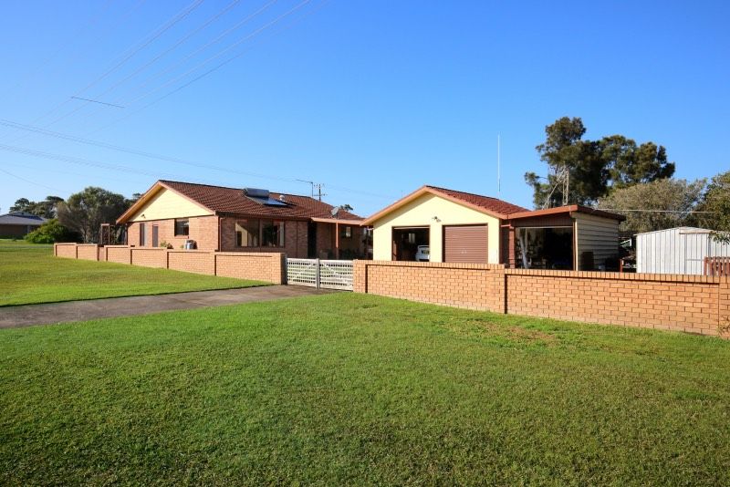 101 Prince Edward Ave, Culburra Beach NSW 2540, Image 2