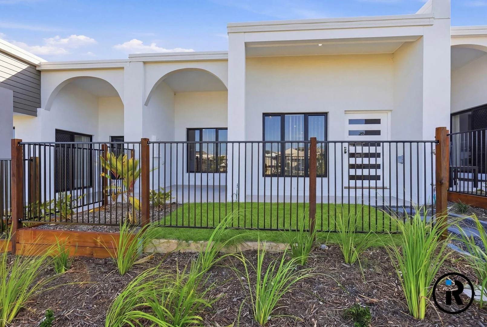 4 Aleena Parkway, Flagstone QLD 4280