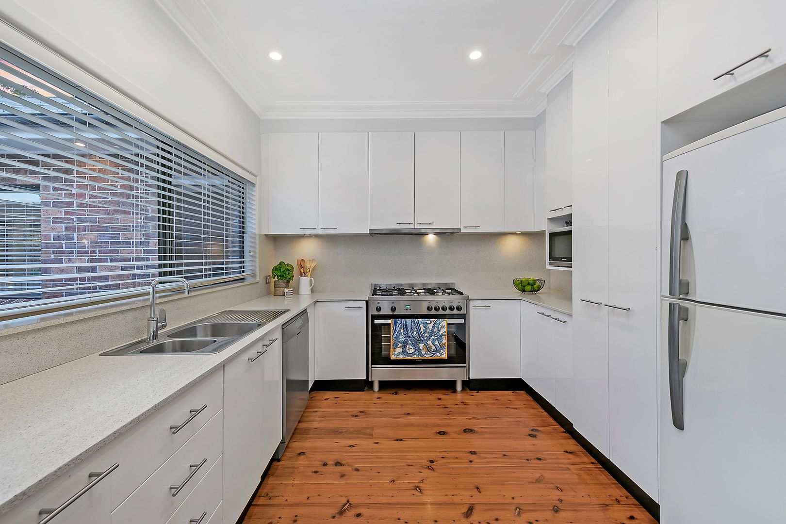 28 Hampden Road, Pennant Hills NSW 2120, Image 2