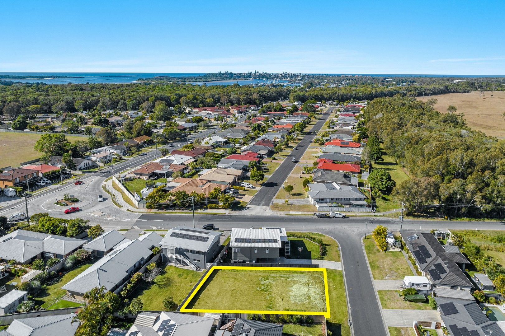 4 Harold Tory Drive, Yamba NSW 2464, Image 0