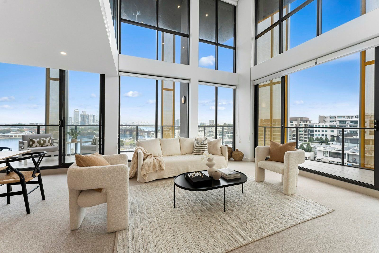 3 bedrooms Apartment / Unit / Flat in 1004/60 Nancarrow Avenue MEADOWBANK NSW, 2114