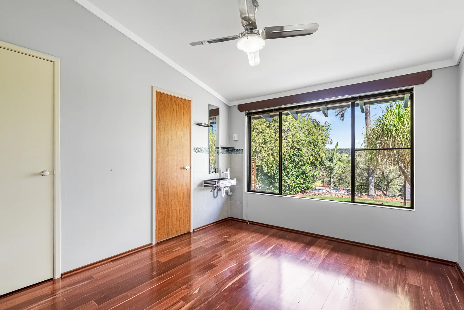 Additional image 19 of 8 Russelia Way, Roleystone WA 6111