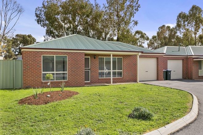 Picture of 1/61 Averys Road, EAGLEHAWK VIC 3556