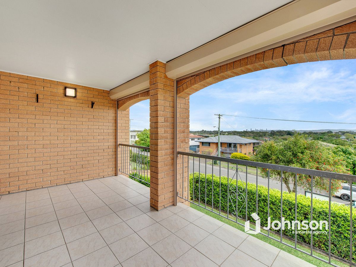 11 Nemarra Street, Wynnum West QLD 4178, Image 1