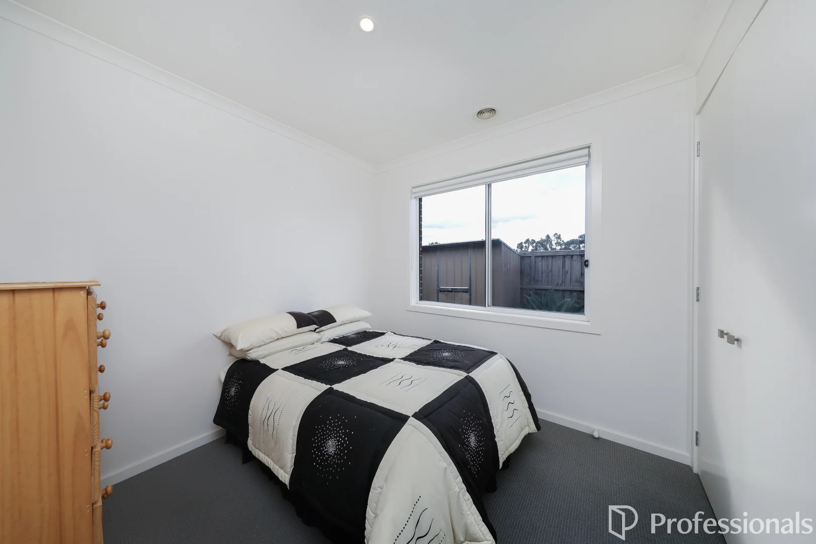 Additional image 5 of 4 Correa Place, Brookfield VIC 3338