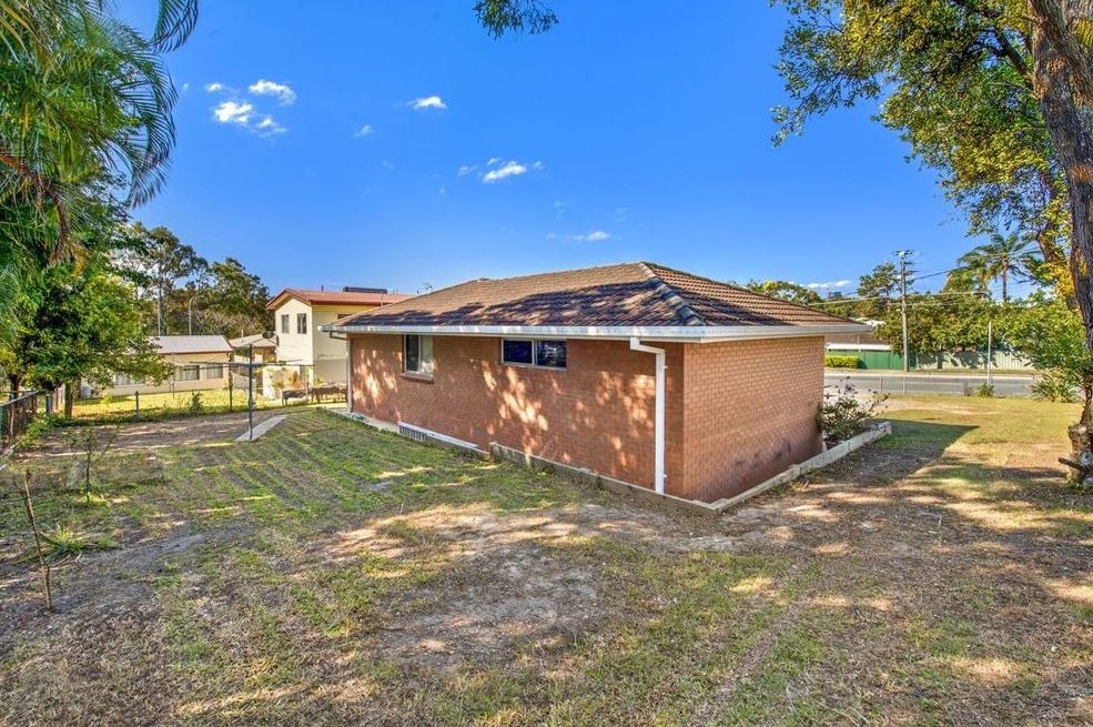 3 bedrooms House in 74 Woomera Crescent SOUTHPORT QLD, 4215