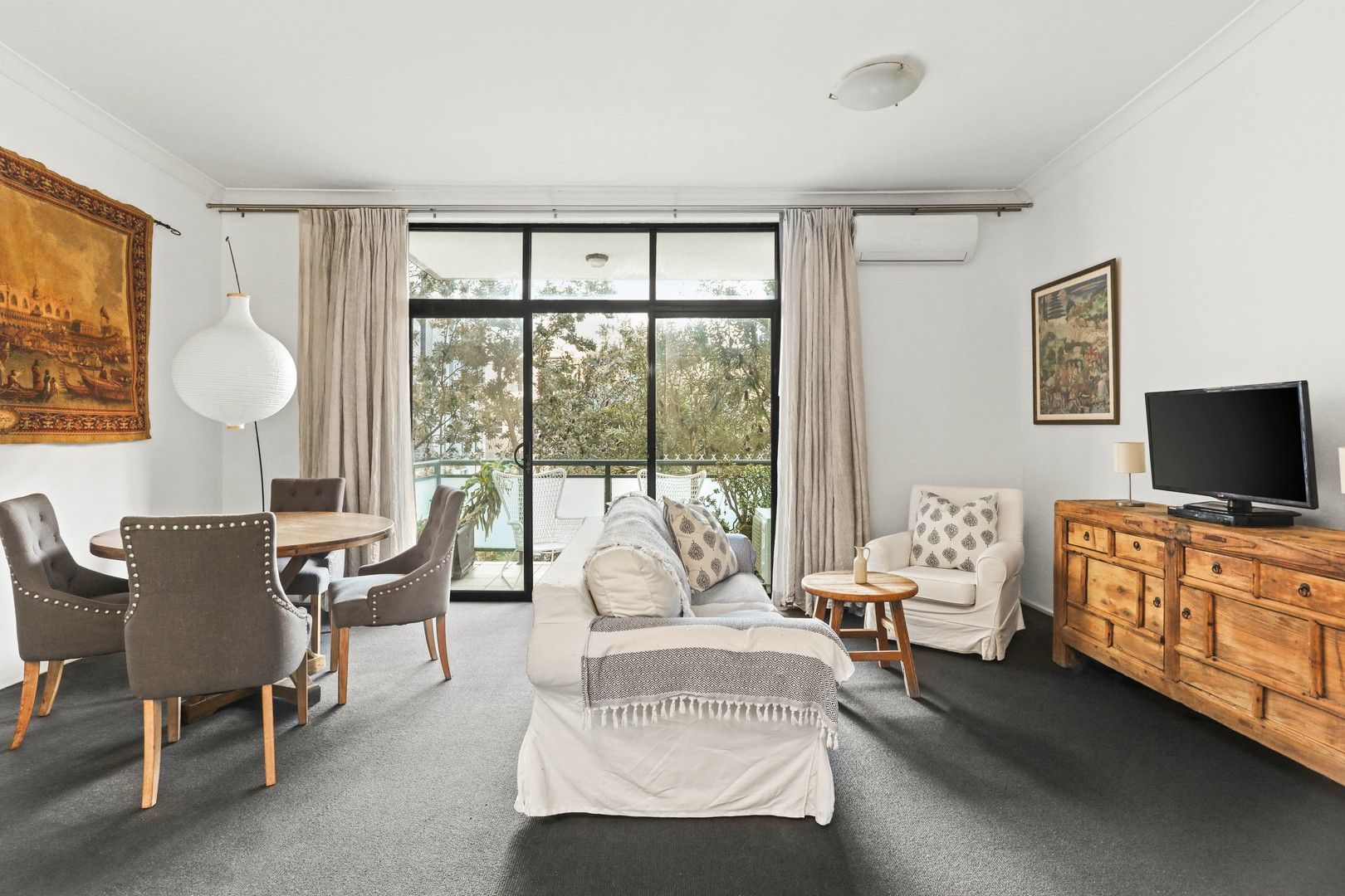 1 bedrooms Apartment / Unit / Flat in 44/52-54 McEvoy Street WATERLOO NSW, 2017