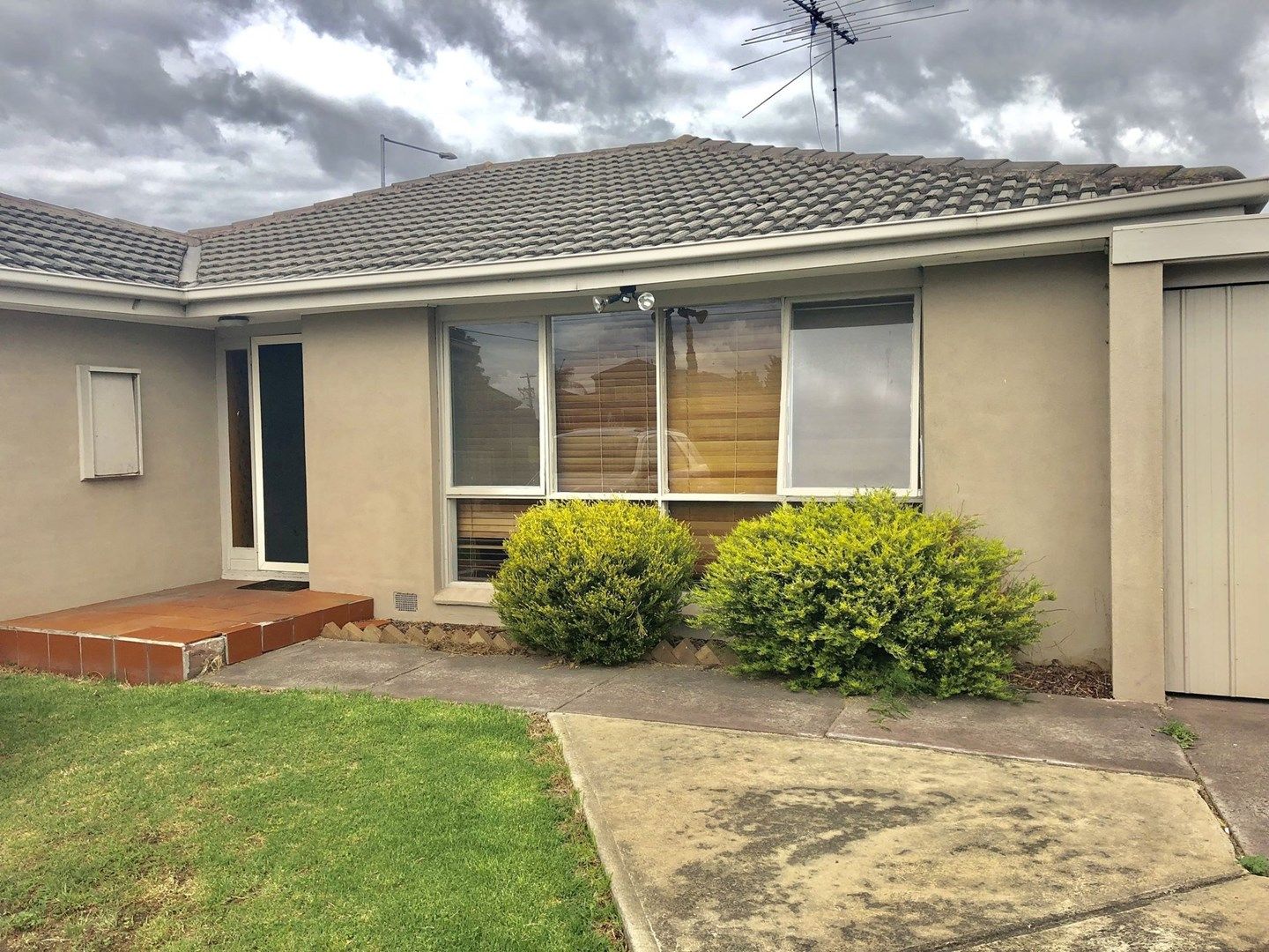 6 Kylie Place, Gladstone Park Property History & Address Research