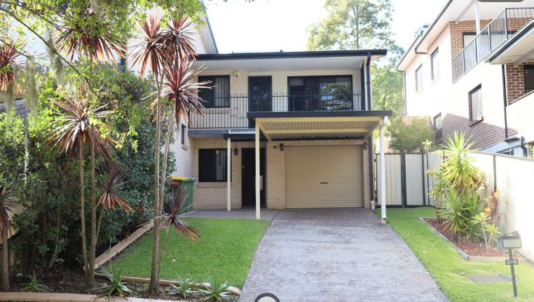 3 bedrooms Townhouse in 3/4 Heron Close WATANOBBI NSW, 2259