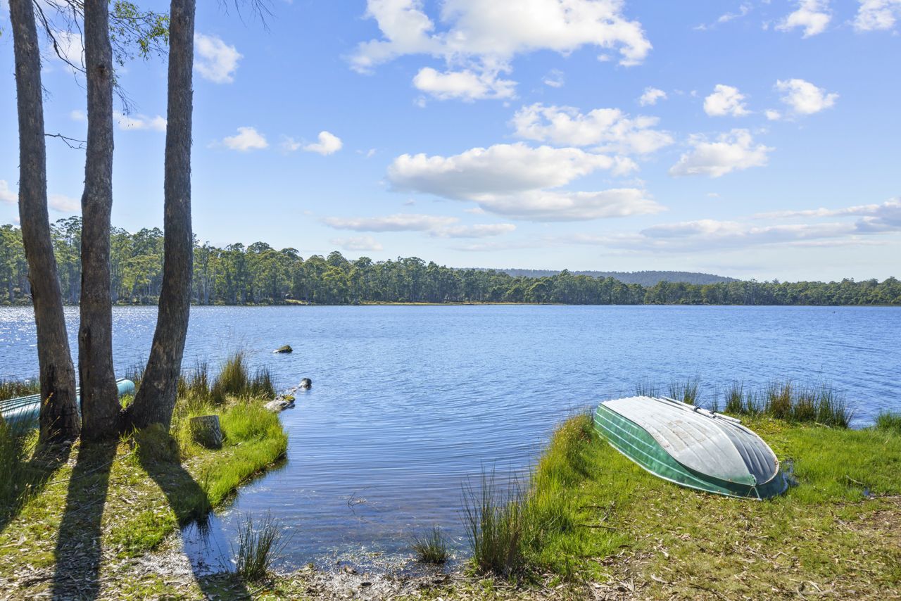 13 Pauciflora Drive, London Lakes TAS 7140, Image 2