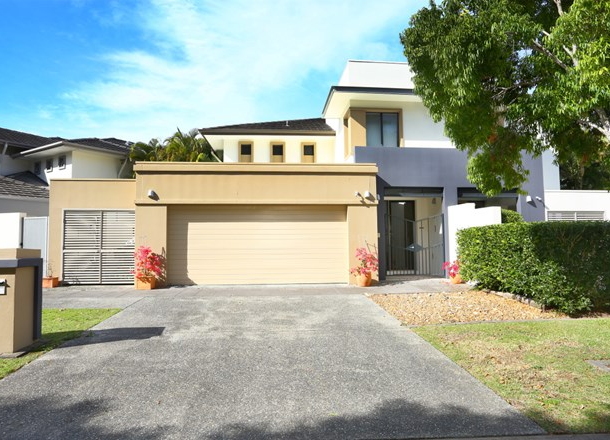 6051 Garda Avenue, Hope Island QLD 4212