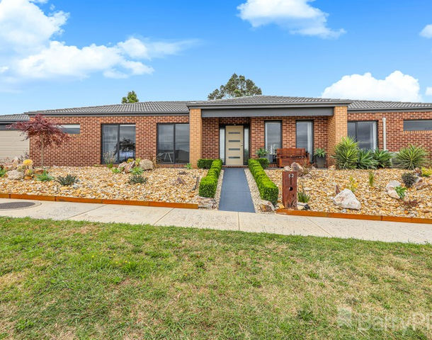 52 Manikato Drive, Drouin VIC 3818