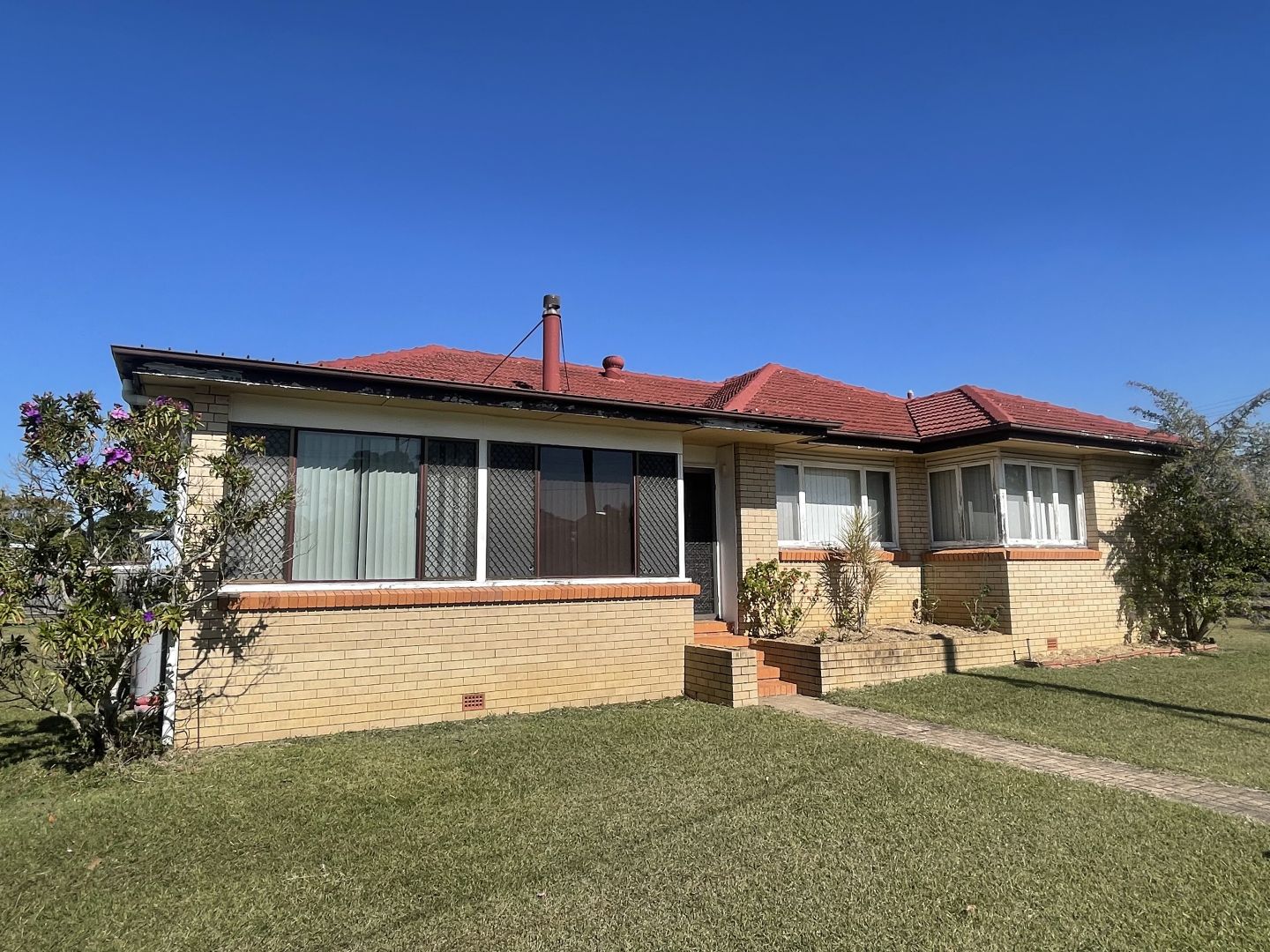 197 Duffield Road, Clontarf QLD 4019 House For Rent 450 Domain