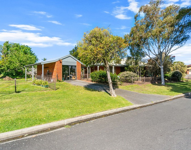 33 Glenview Drive, Traralgon VIC 3844