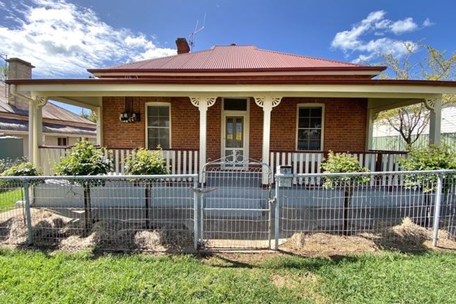 Picture of 4 Belmore Street, CANOWINDRA NSW 2804