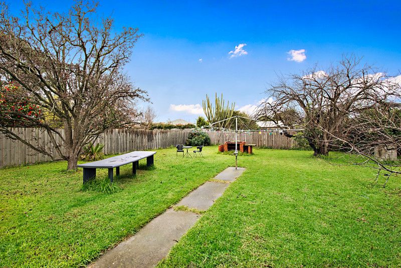 176 Ludstone Street, Hampton VIC 3188, Image 1