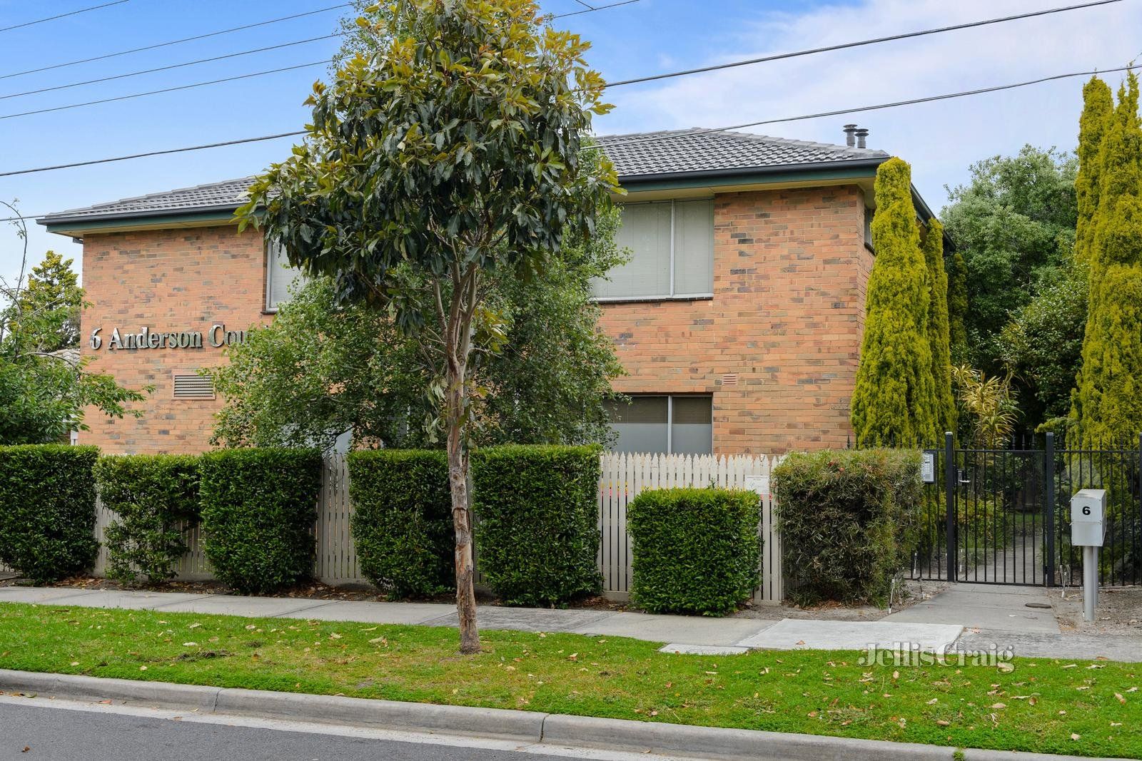 1 bedrooms Apartment / Unit / Flat in 4/6 Anderson Court MENTONE VIC, 3194