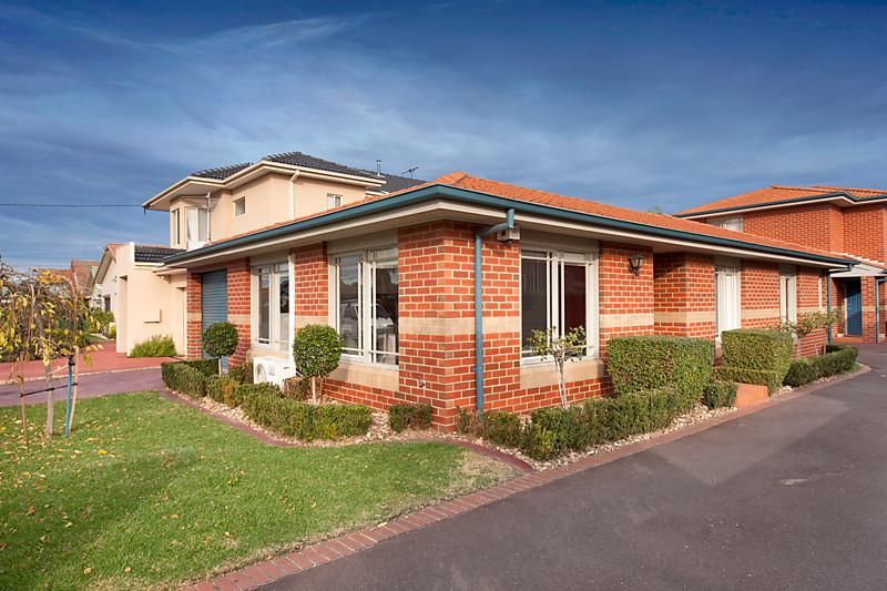 1/4 Holberg Street, Moonee Ponds Property History & Address Research