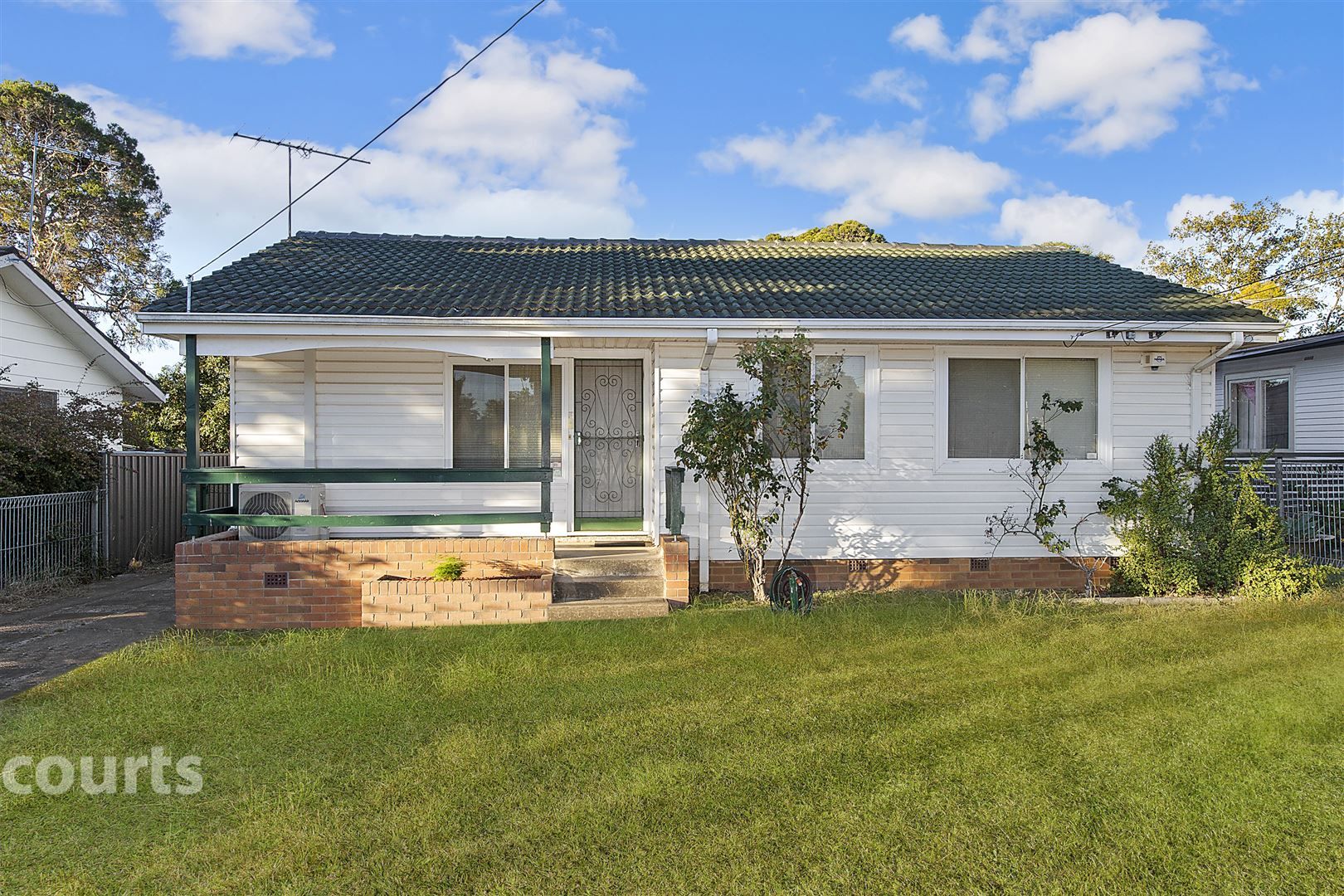 11 Manila Road, Lethbridge Park NSW 2770, Image 0