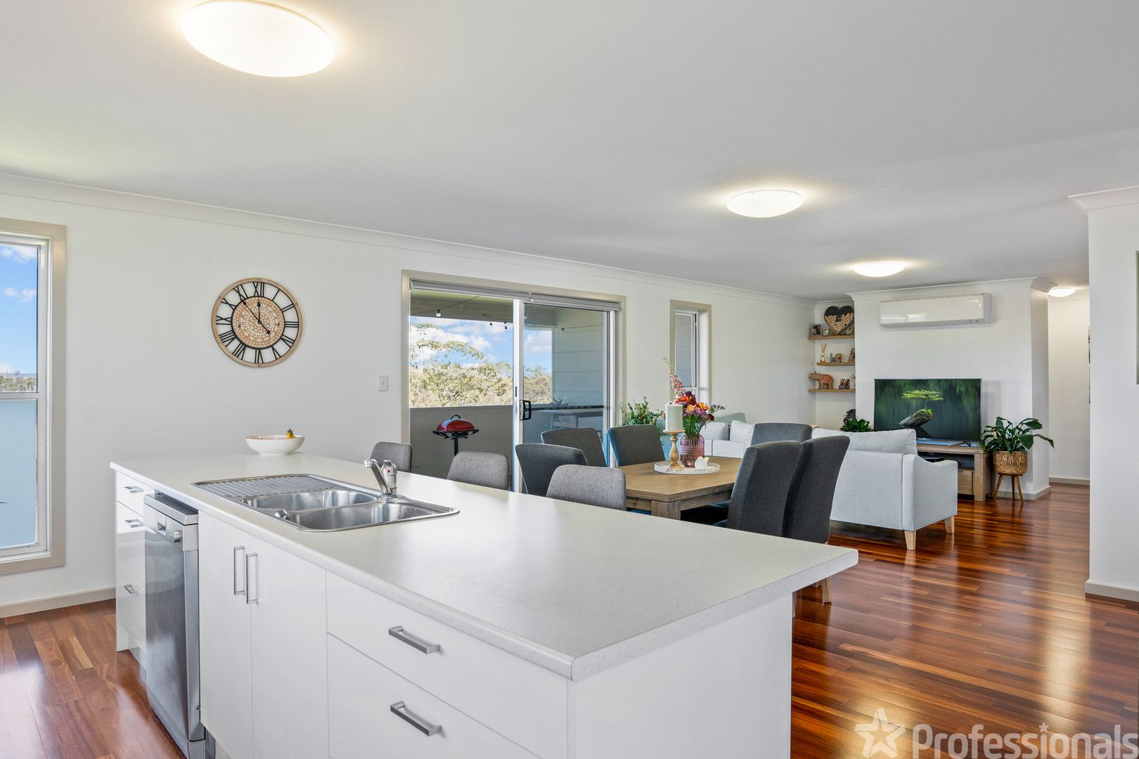 7 Narran Close, Forster NSW 2428, Image 2