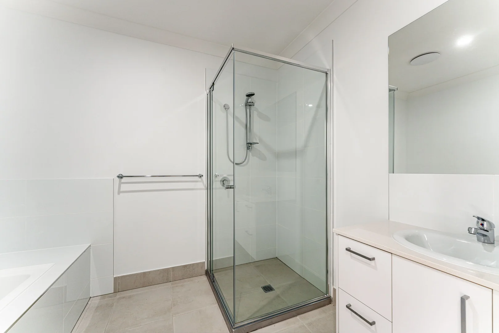 Additional image 12 of 7 Portland Parade, Redland Bay QLD 4165