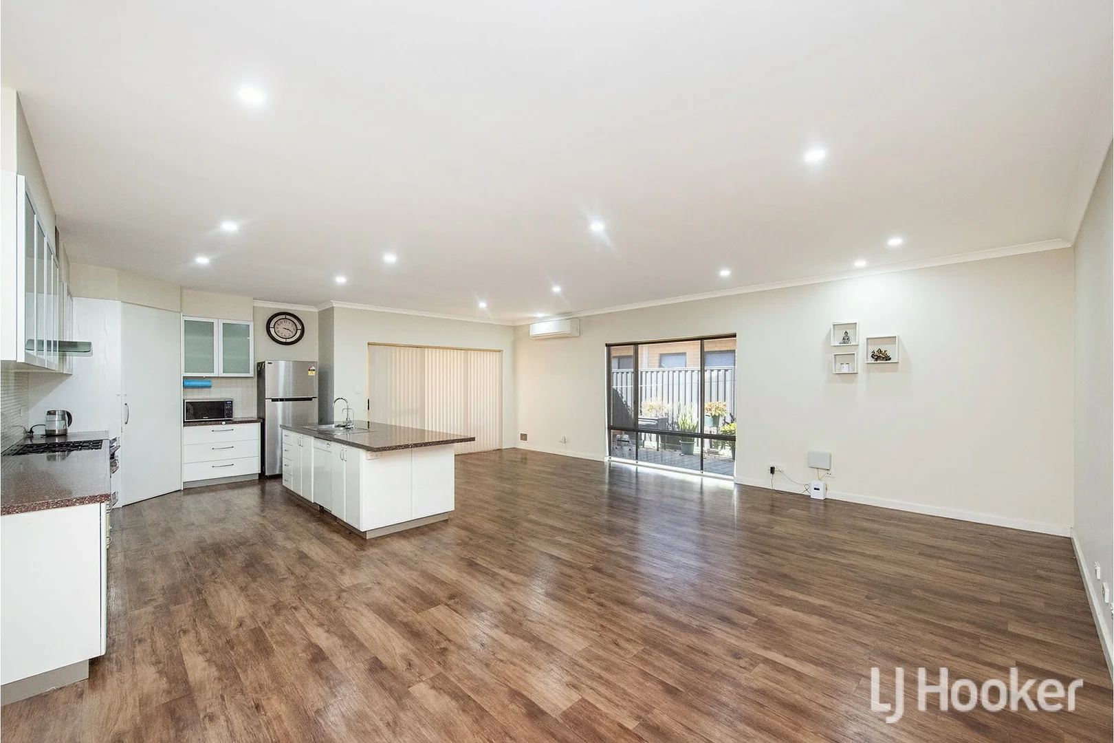 Additional image 8 of 22 Annandale Way, Harrisdale WA 6112