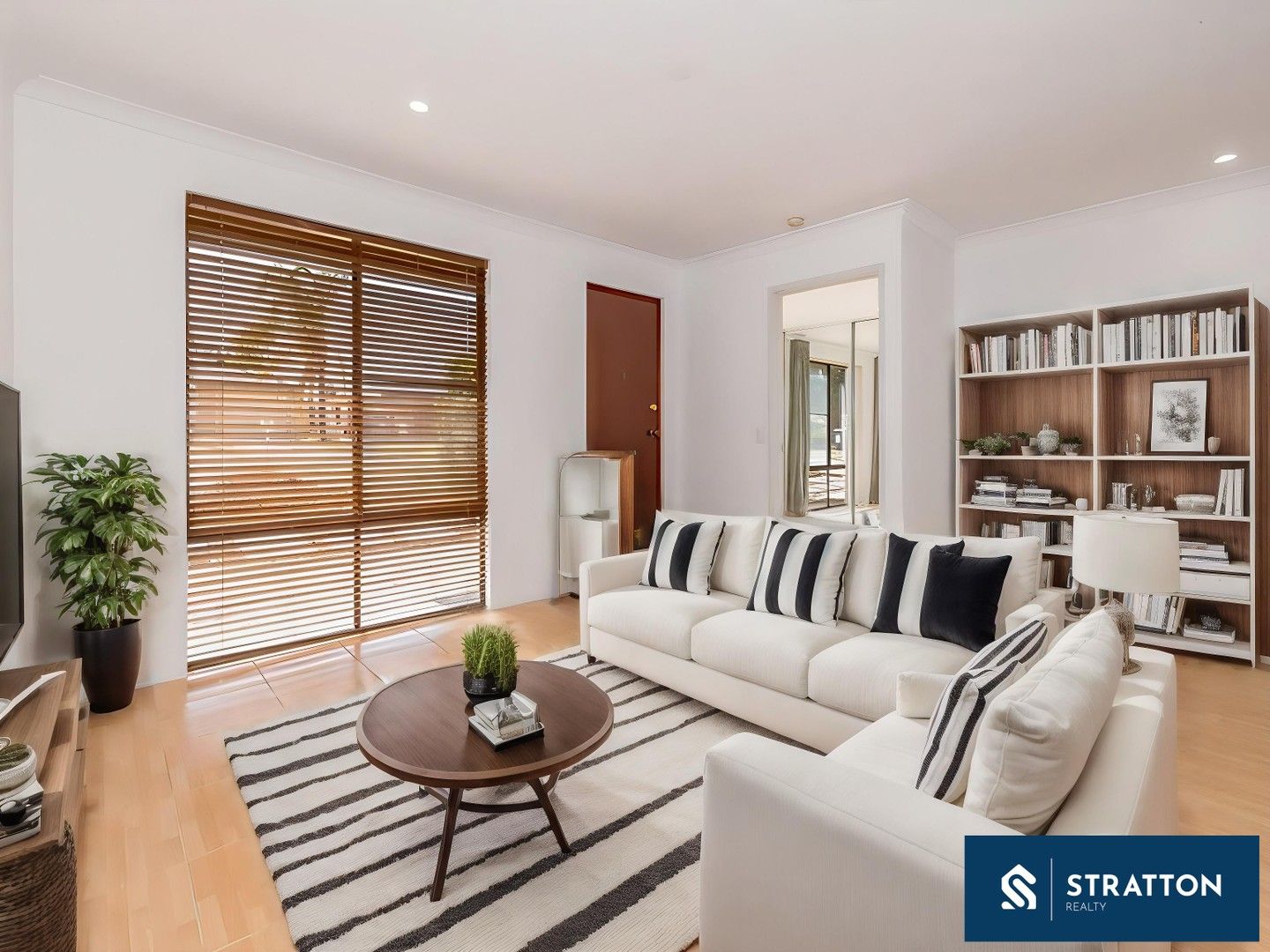 3 bedrooms House in 16 Choseley Place LANGFORD WA, 6147