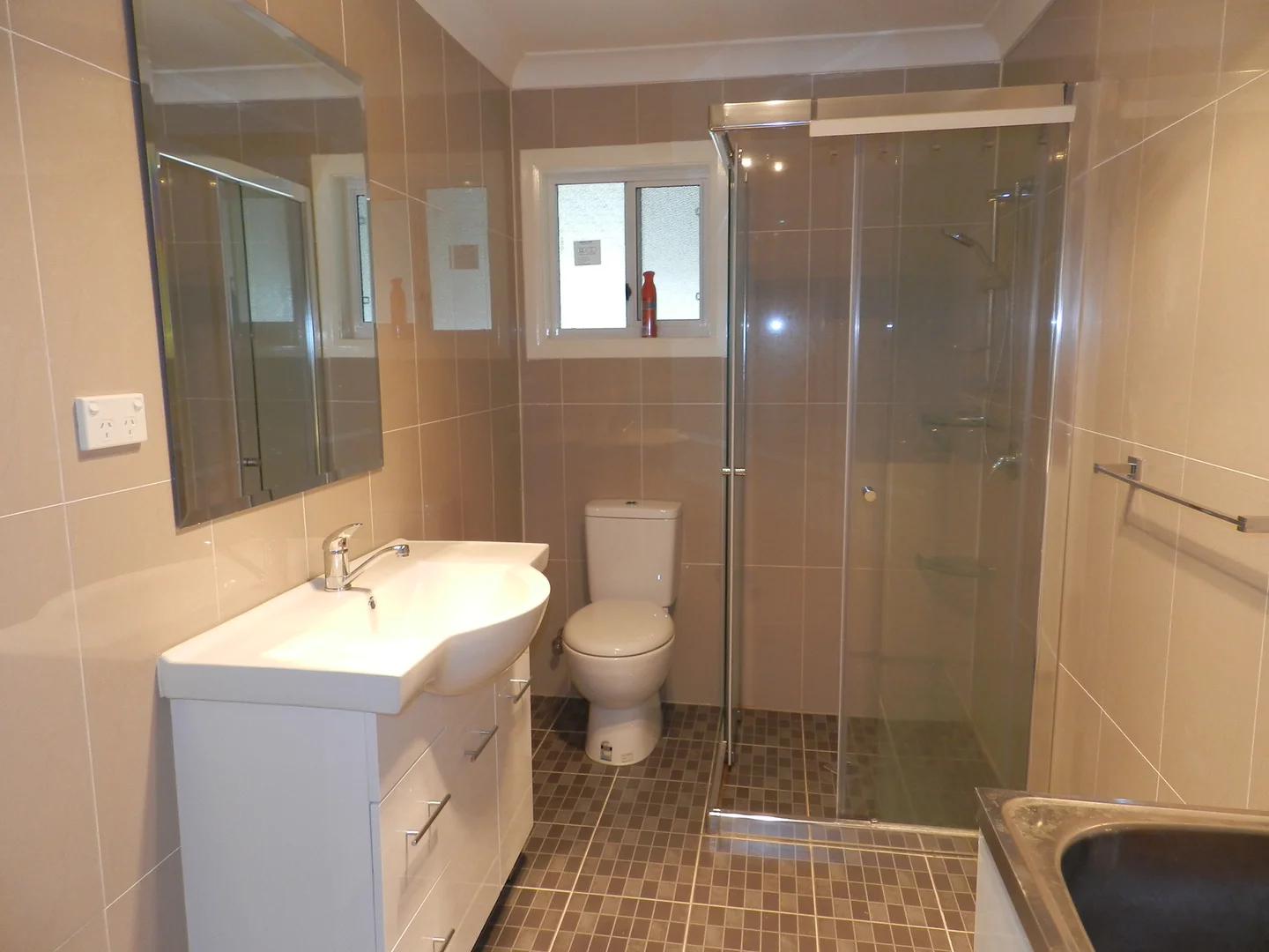 Additional image 3 of 120a Lansdowne Road, Canley Vale NSW 2166