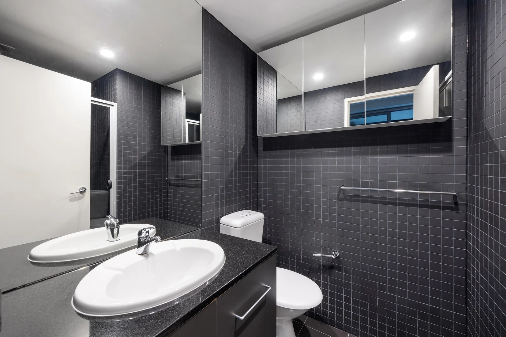 Additional image 9 of 2/1 Morris Grove, Zetland NSW 2017