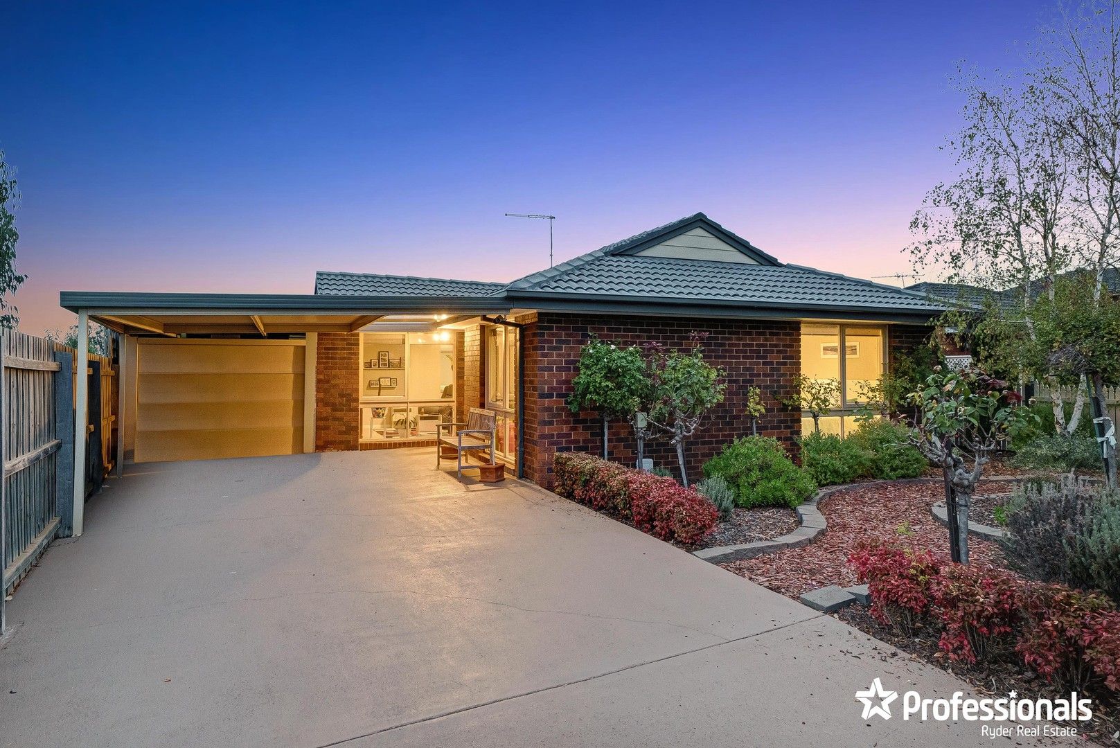 1/24 Cambrian Way, Melton West VIC 3337, Image 0