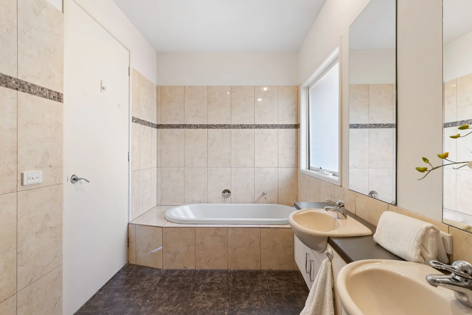 Additional image 9 of 8/368 Elgar Road, Box Hill VIC 3128