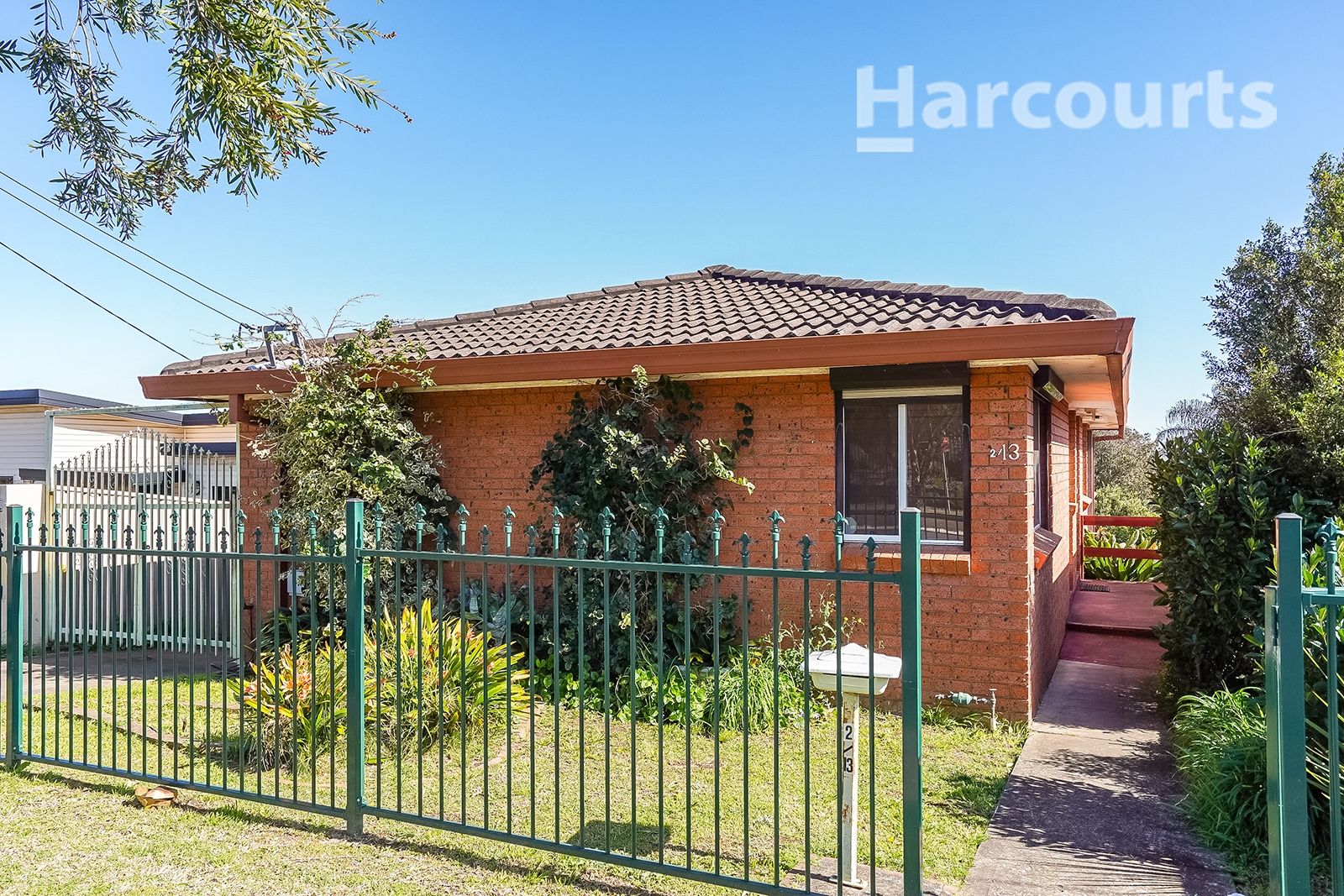 2/13 St Johns Road, Campbelltown NSW 2560, Image 0
