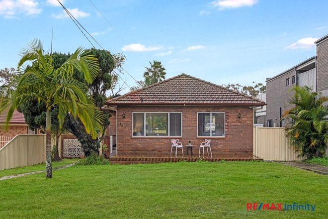 Picture of 30 Weemala Avenue, RIVERWOOD NSW 2210