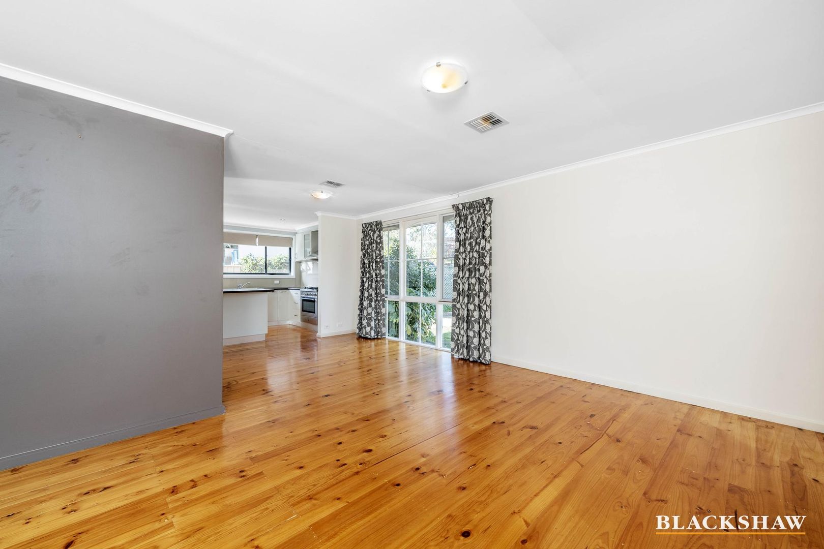 4 Mather Street, Weston ACT 2611, Image 2