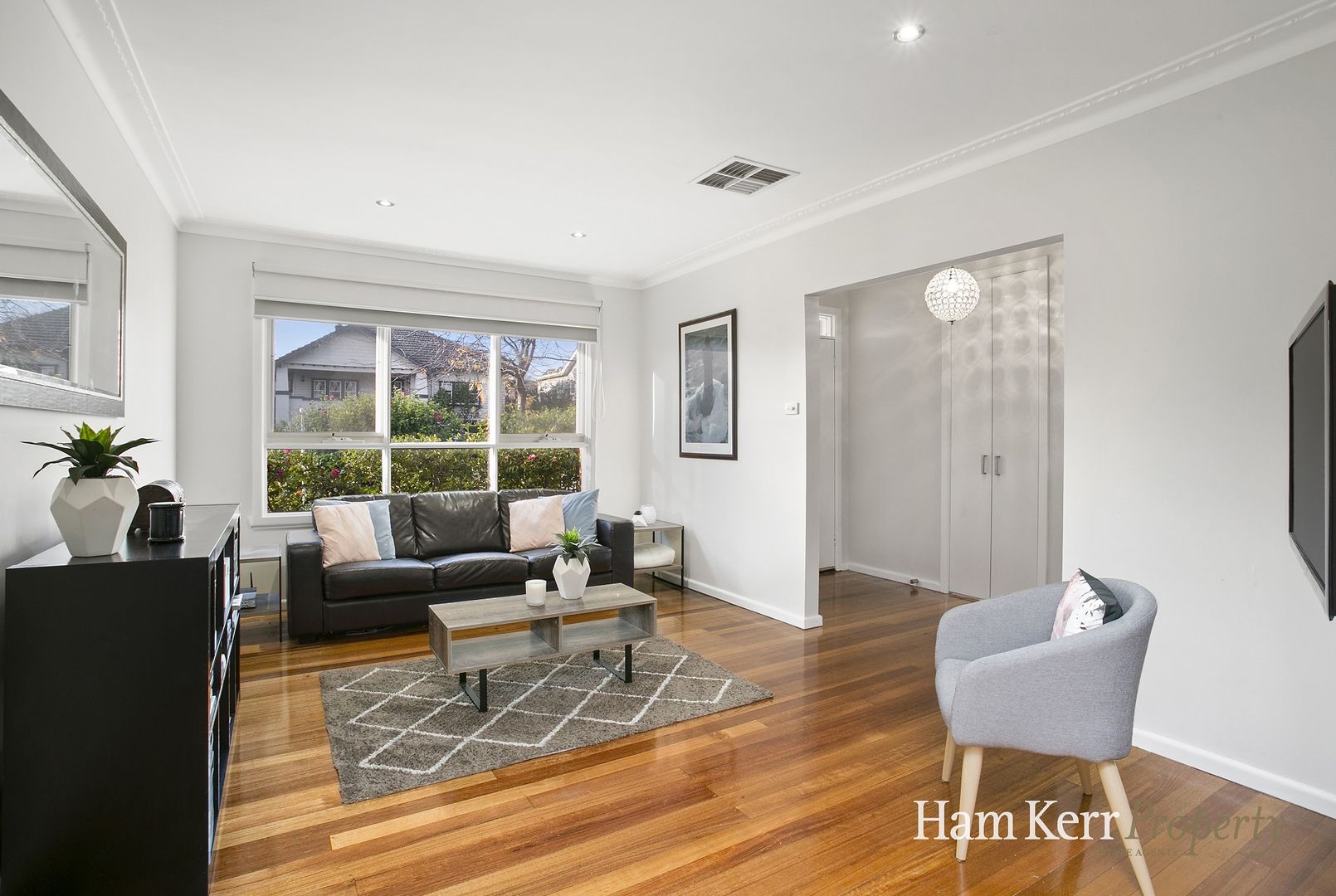 1/6 Laxdale Road, Camberwell VIC 3124, Image 1