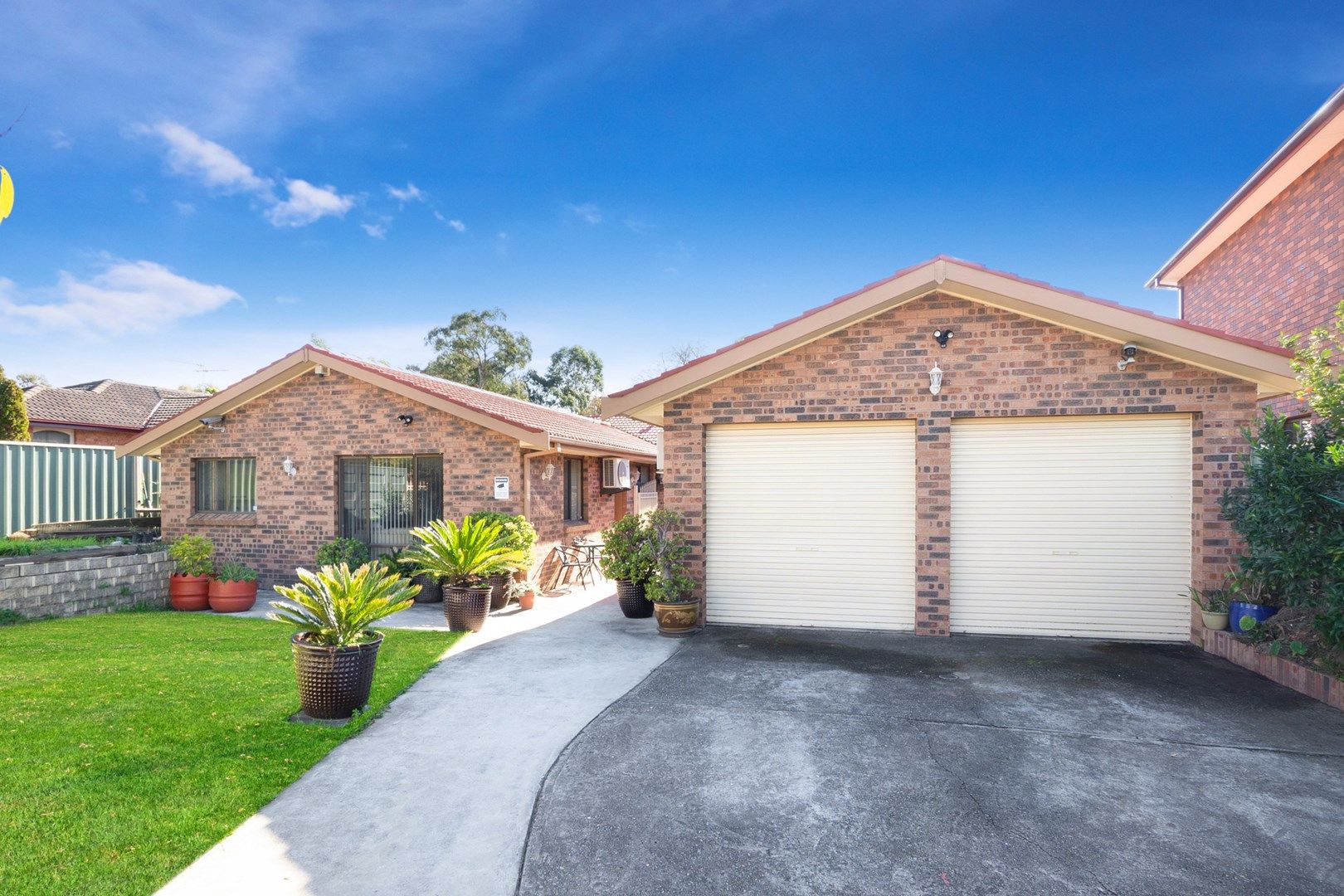 52 Shanke Crescent Kings Langley Property History Address Research Domain