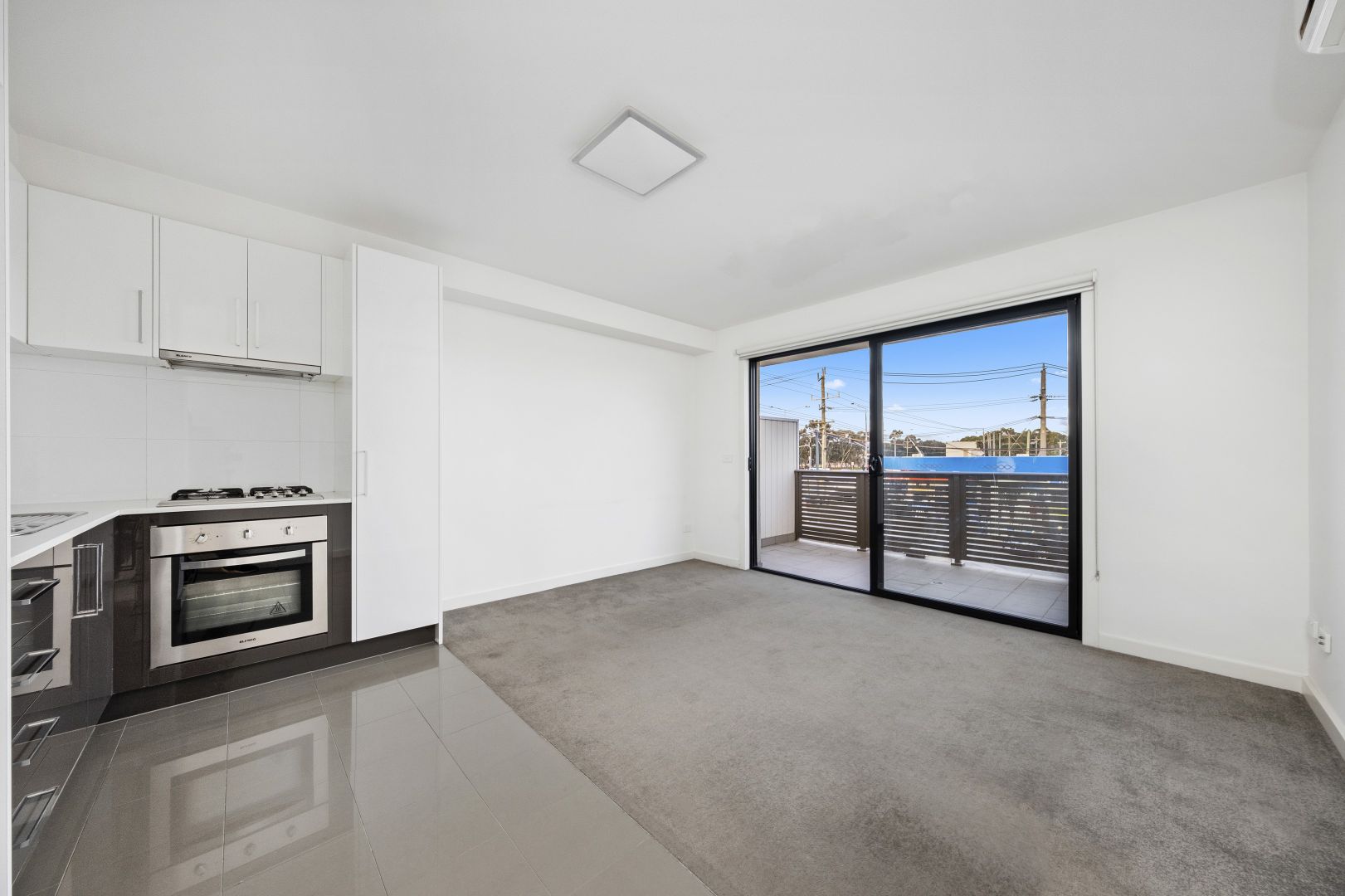 103/90 Wellington Road, Clayton VIC 3168, Image 2