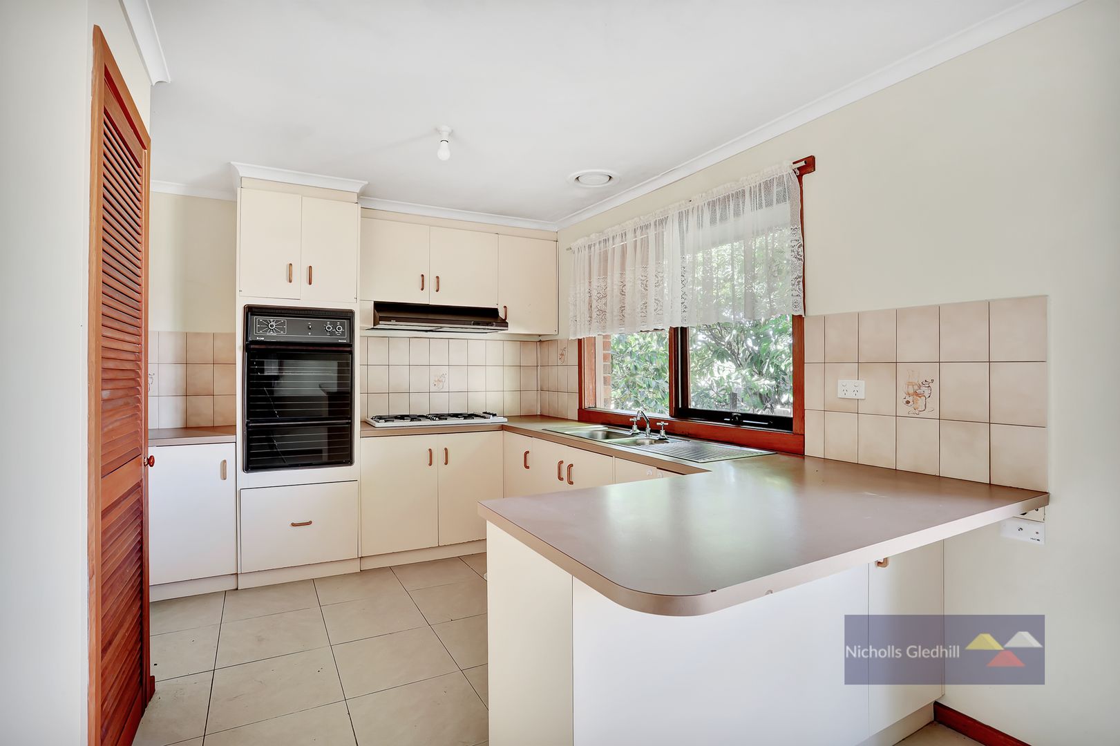 59 Shetland Street, Endeavour Hills VIC 3802, Image 2