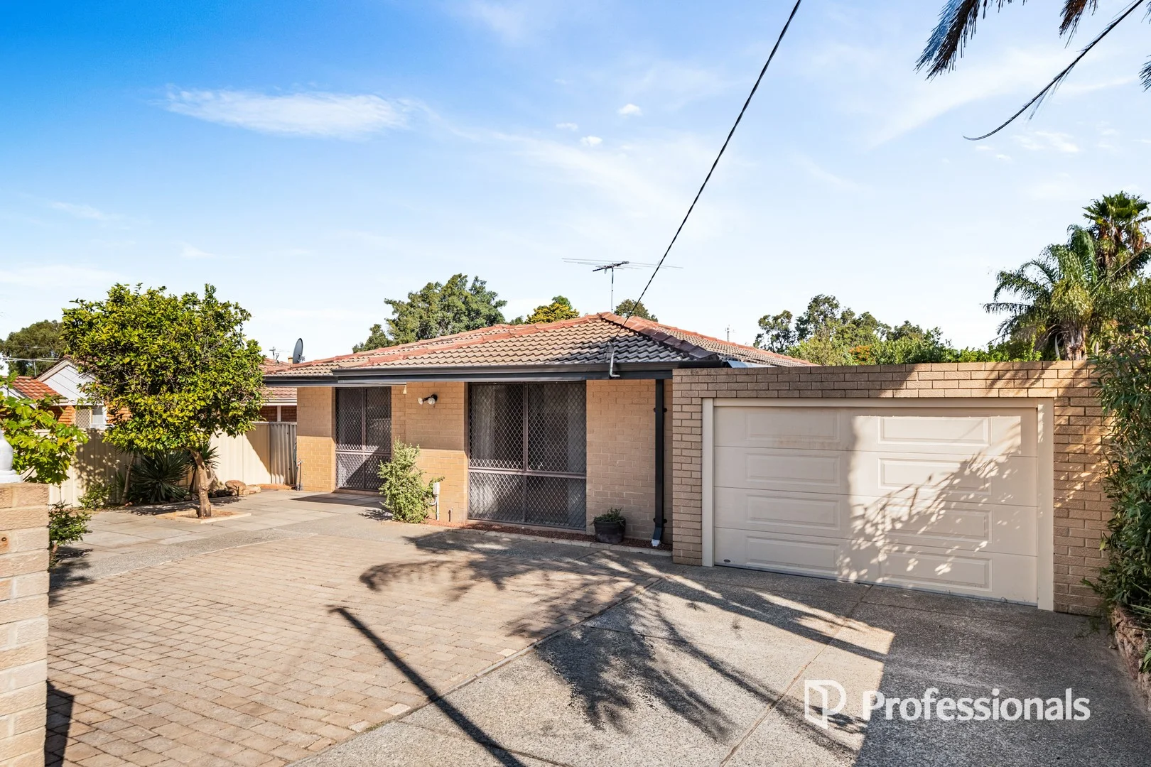 Primary image of 7 Redunca Way, Mirrabooka WA 6061