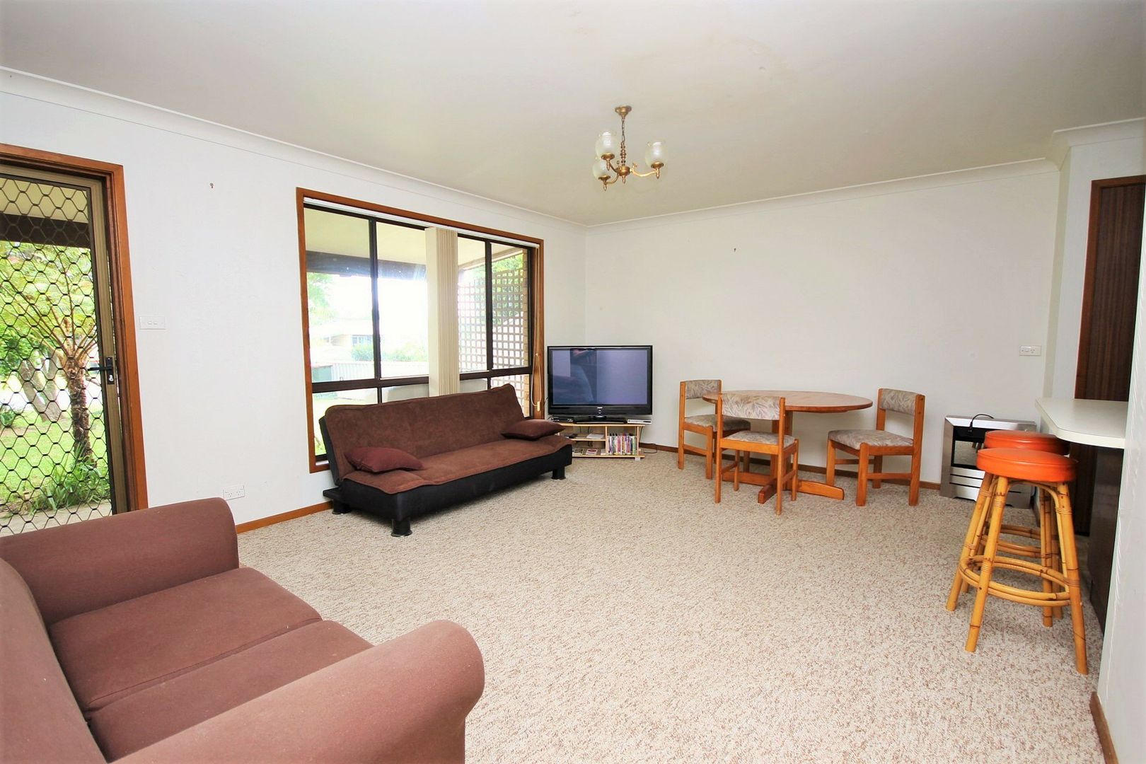 19 Dorothy Avenue, Basin View NSW 2540, Image 1