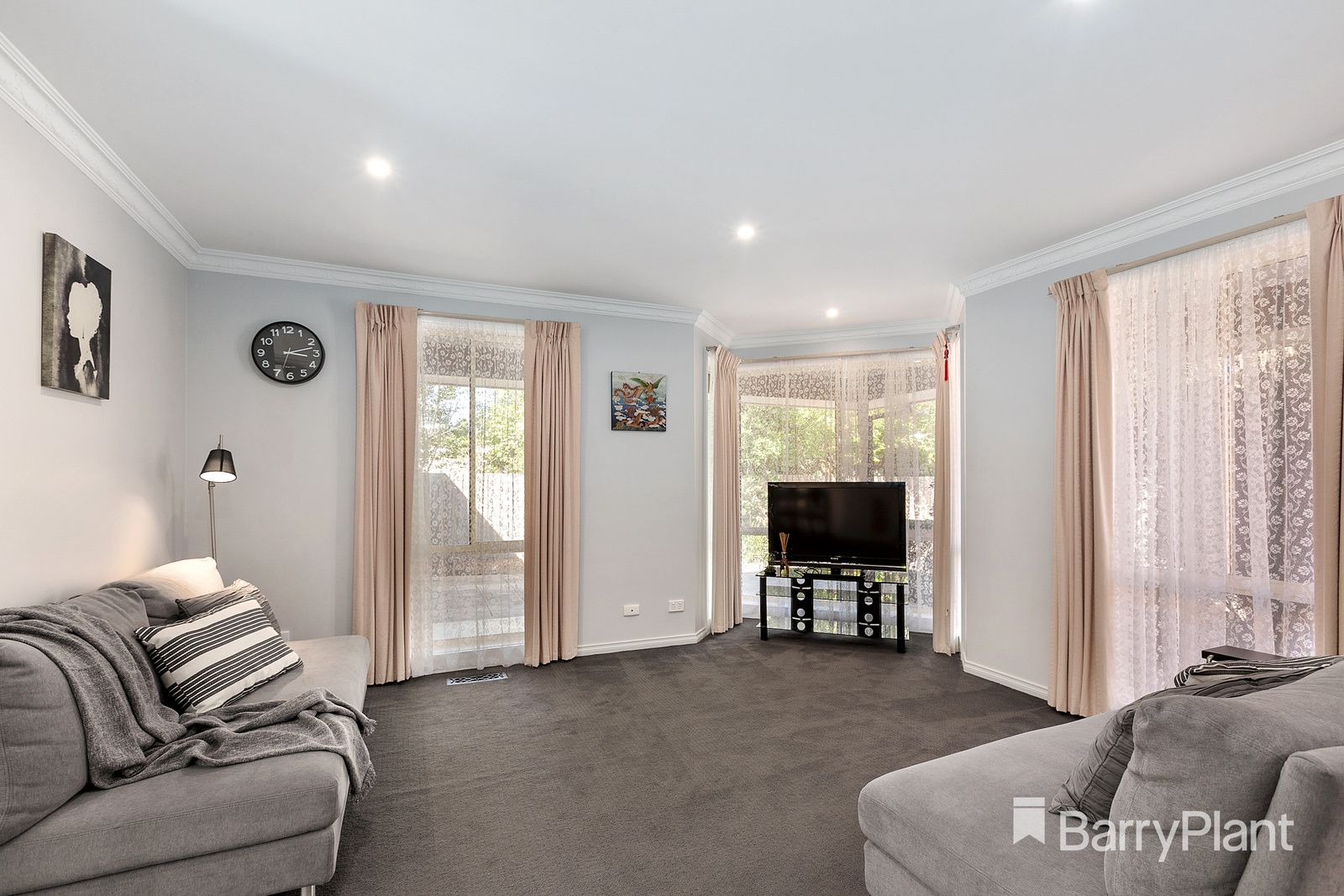 2/19 Juniper Avenue, Glen Waverley VIC 3150, Image 1