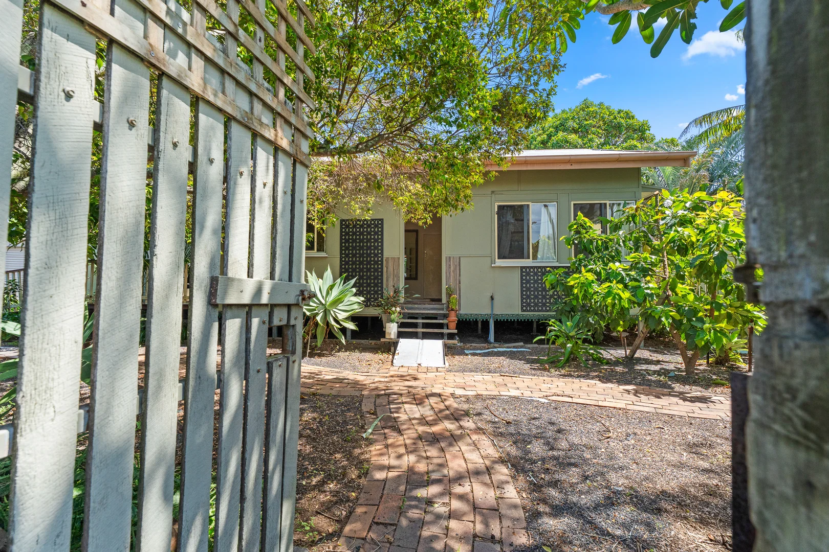 Additional image 17 of 14 King Street, Urangan QLD 4655