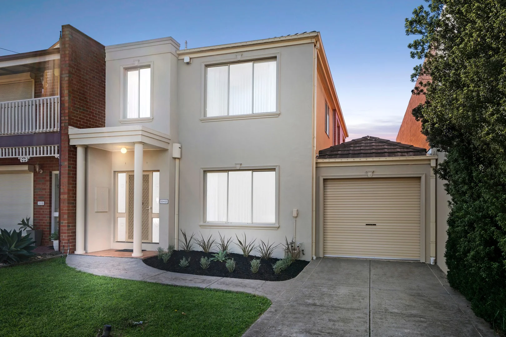 10 Rim Cross Drive, Keilor East VIC 3033