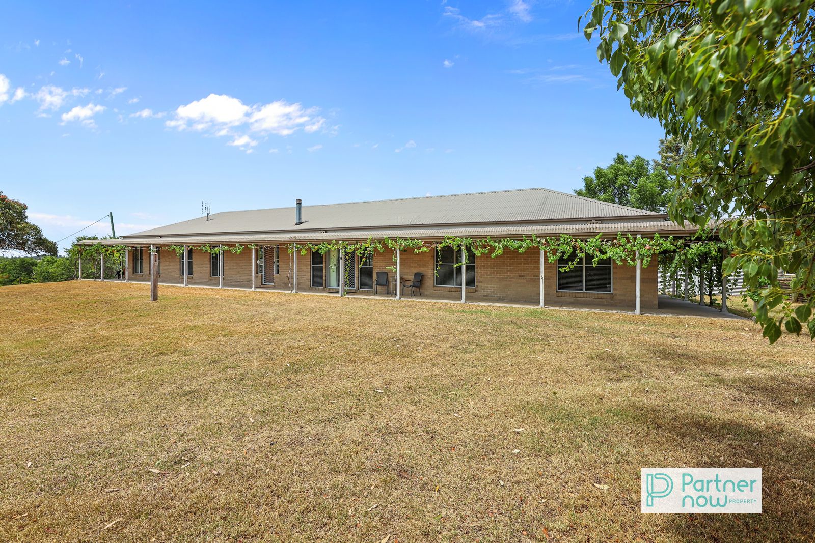 11 Windsor Park Road, Tamworth NSW 2340, Image 0