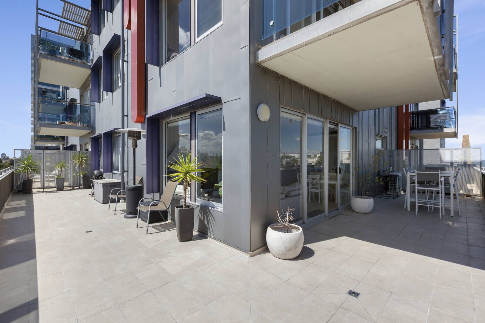 301/52 Dow Street, Port Melbourne VIC 3207, Image 2