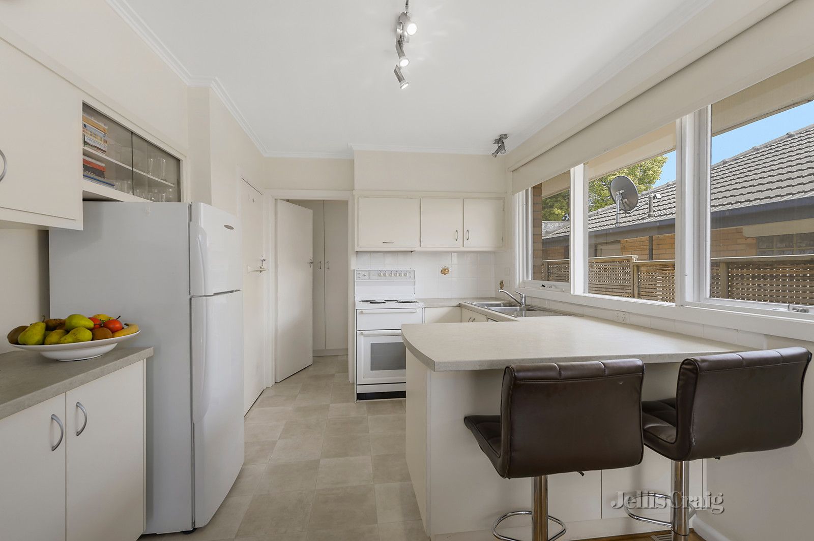 89 Shafer Road, Blackburn North VIC 3130, Image 2