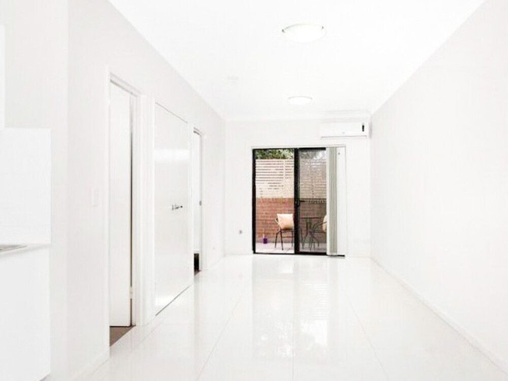 2 bedrooms Apartment / Unit / Flat in 7/2 Glenmore Ridge Drive GLENMORE PARK NSW, 2745