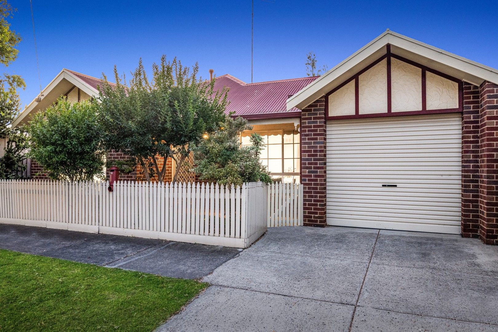 2 bedrooms House in 210 Garden Street GEELONG VIC, 3220