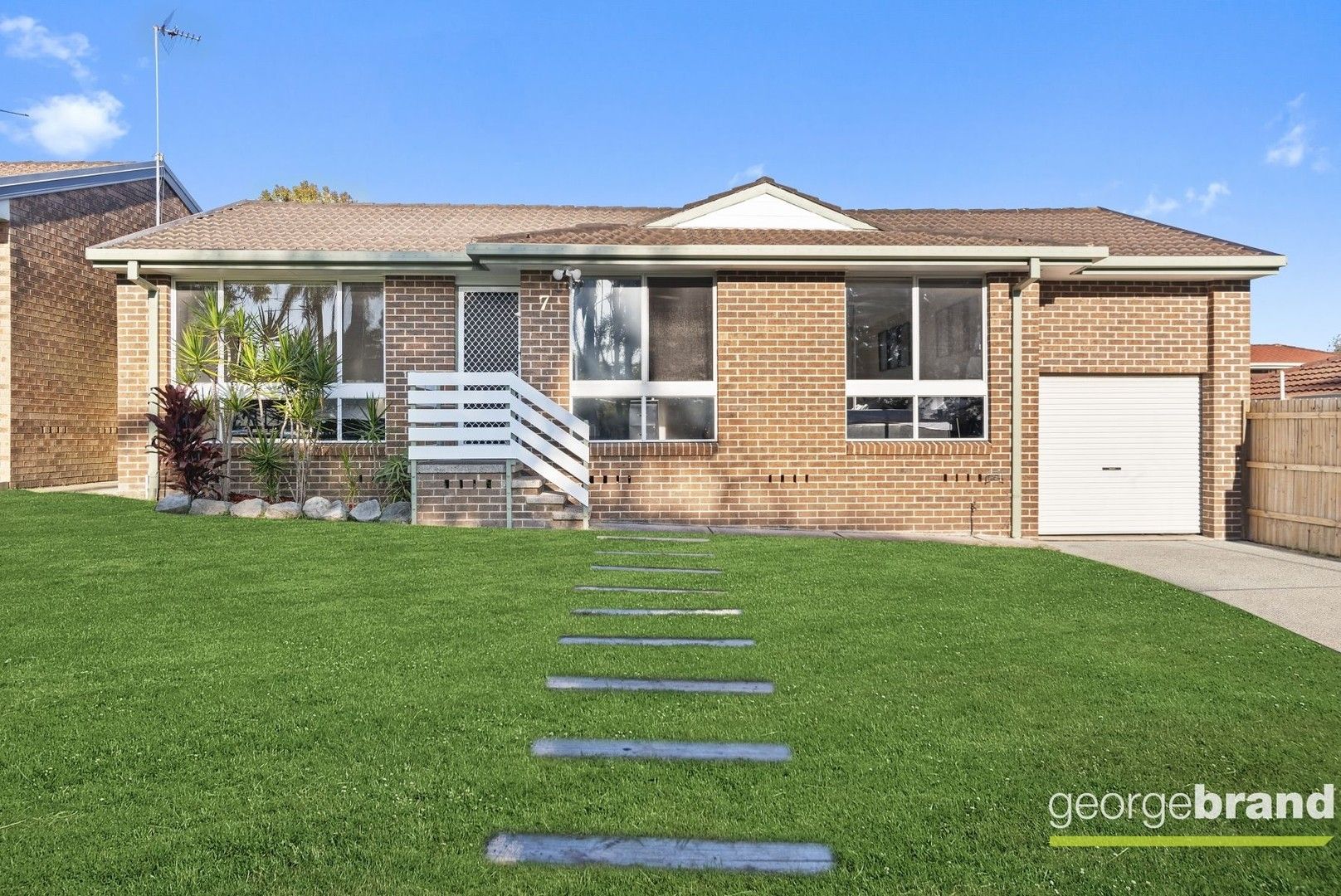7 Whitehead Close, Kariong NSW 2250, Image 0