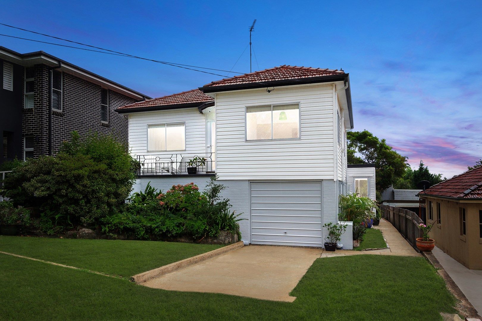 16 Oceana Street East, Dee Why NSW 2099, Image 0